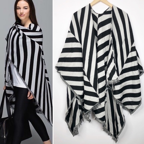 lululemon athletica Accessories - NWOT Lululemon | Pranayama Scarf